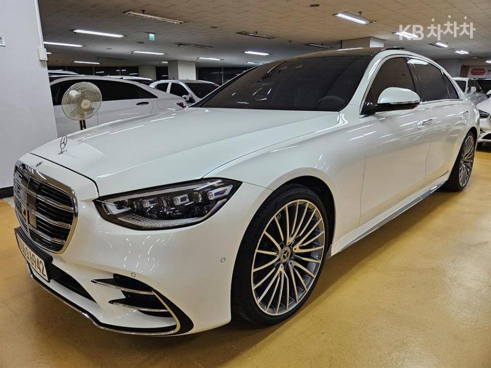 Mercedes-Benz S-klasse — miniaturë 6