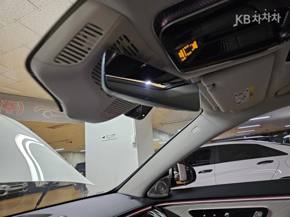 Mercedes-Benz S-klasse — miniaturë 9