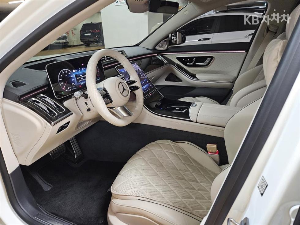 Mercedes-Benz S-klasse — miniaturë 13