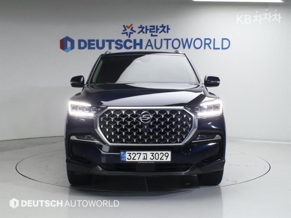 SsangYong Rexton — miniaturë 3