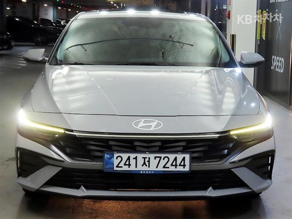 Hyundai Avante — miniaturë 2