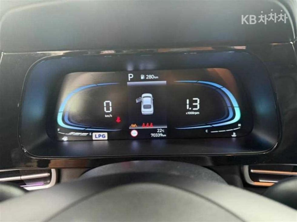 Hyundai Avante — miniaturë 9