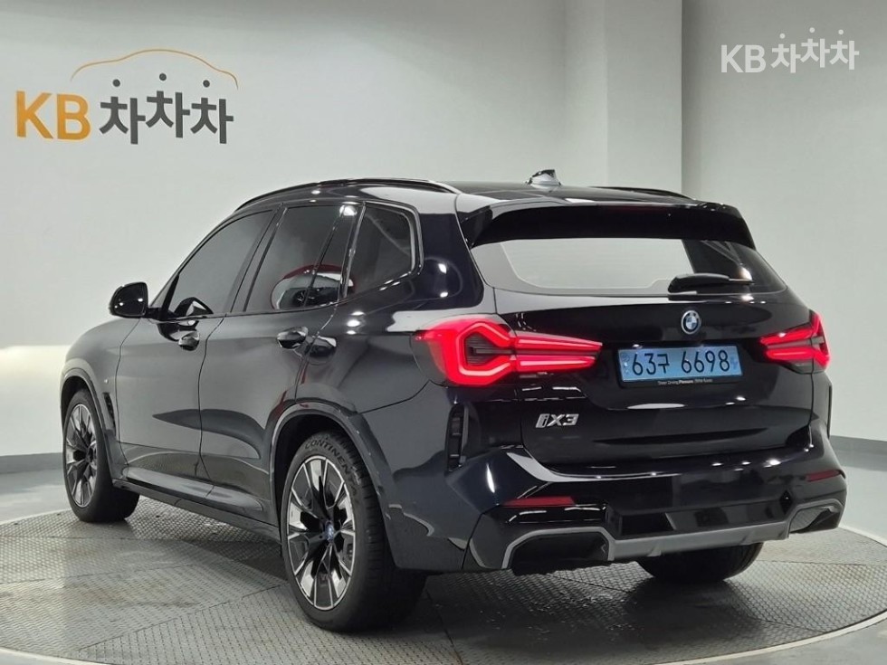 BMW iX3 M Sport Package — фото 2