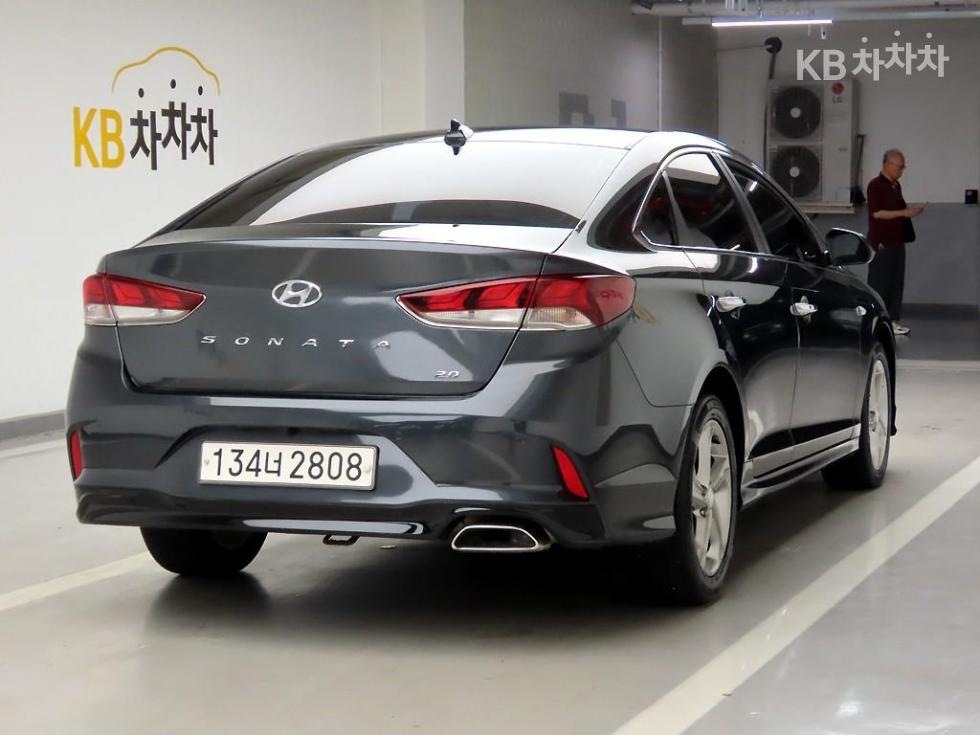 Hyundai Sonata Smart Special — фото 4