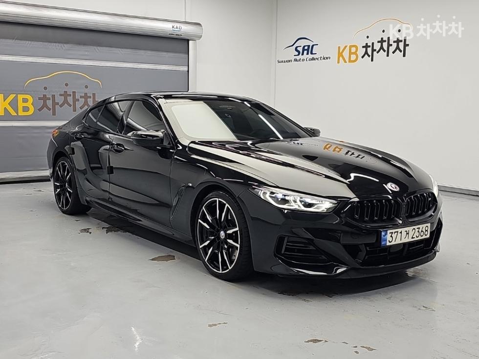 BMW 8 Series BASE MODEL — фото 4