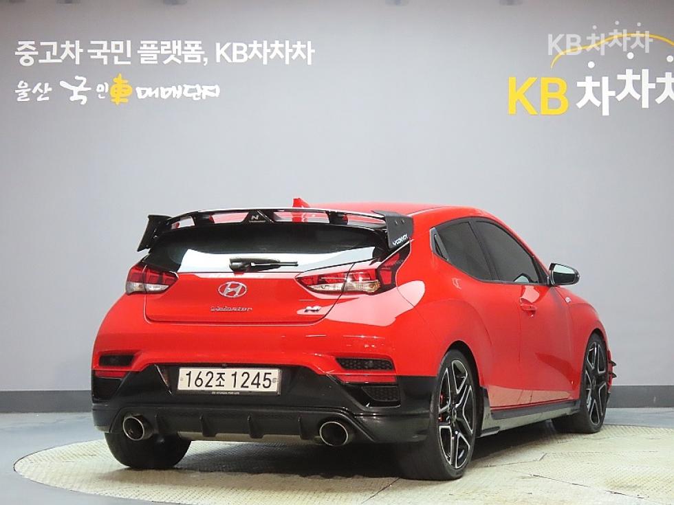 Hyundai Veloster — фото 2