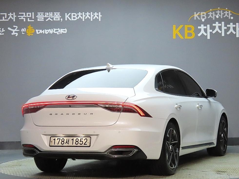 Hyundai Grandeur EXCLUSIVE — фото 2