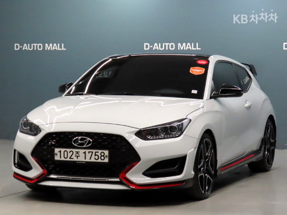 Hyundai Veloster — фото 1