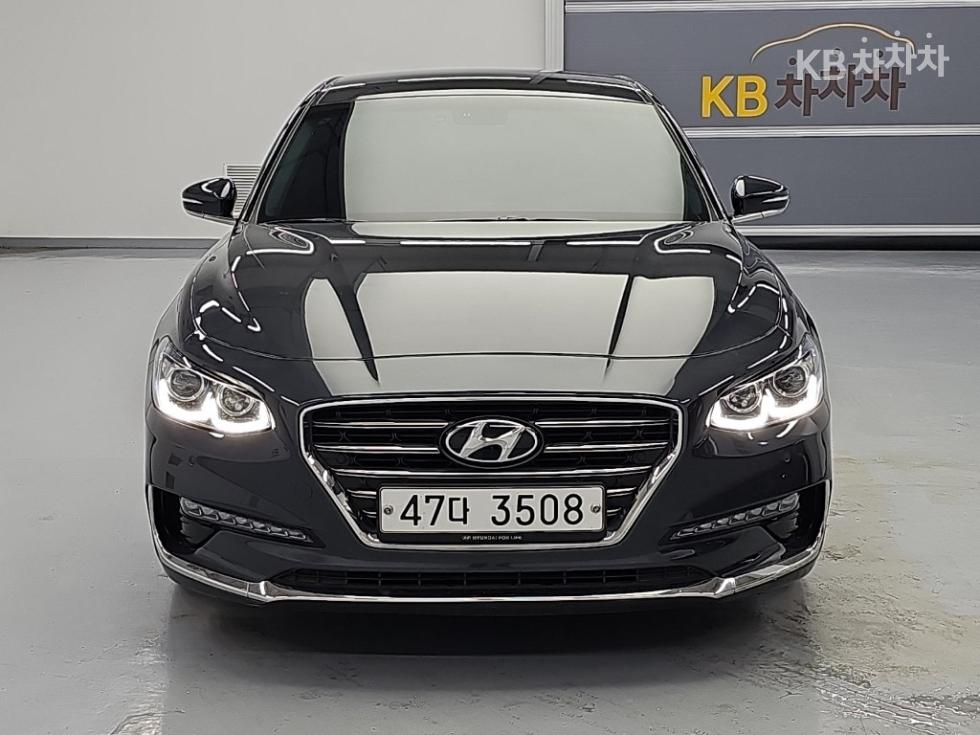Hyundai Grandeur BASE MODEL — фото 2