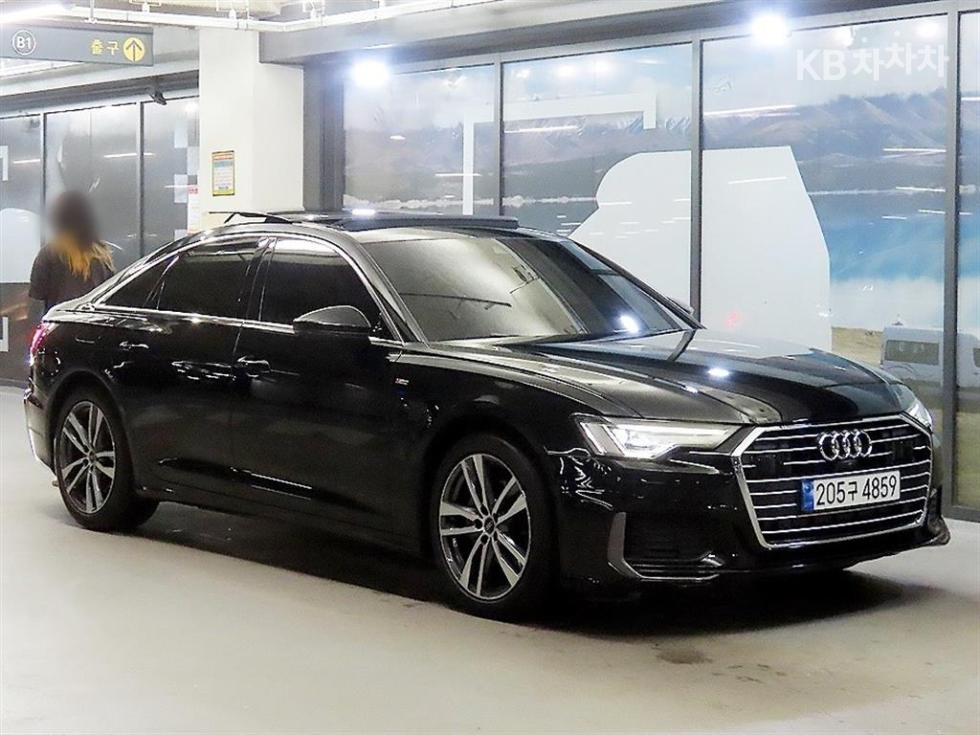 Audi A6 Premium — фото 1