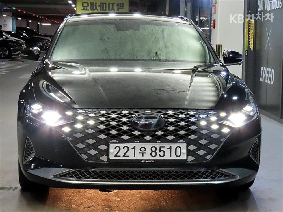 Hyundai Grandeur CALLIGRAPHY — фото 2