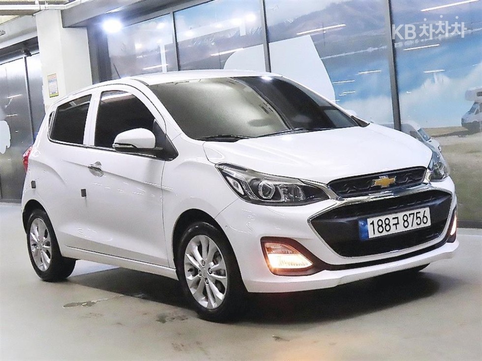 GM Korea Chevrolet Spark BASE MODEL — фото 1
