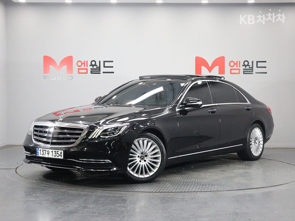 Mercedes-Benz S-Class W222 — фото 1