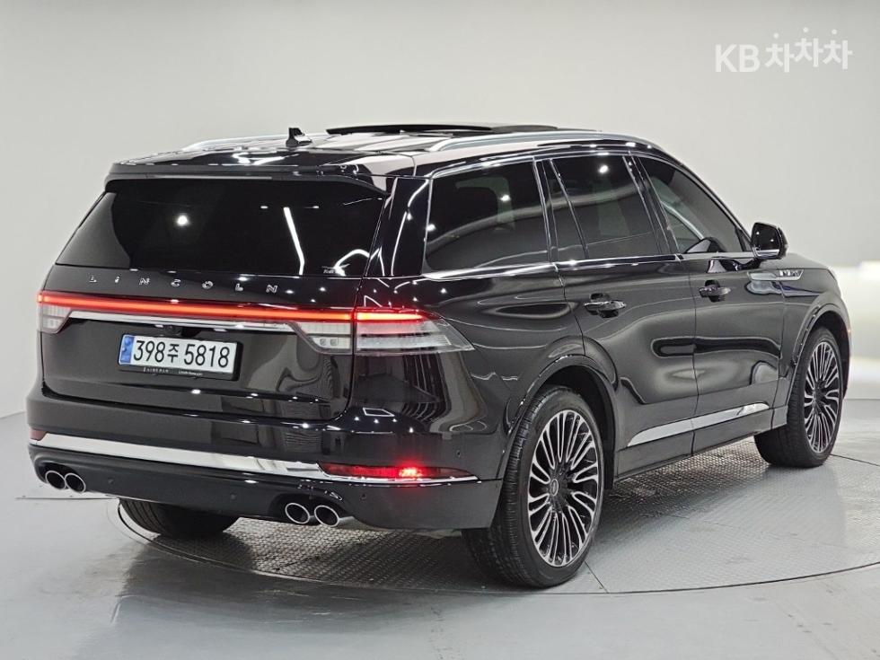 Lincoln Aviator Black Label — фото 4