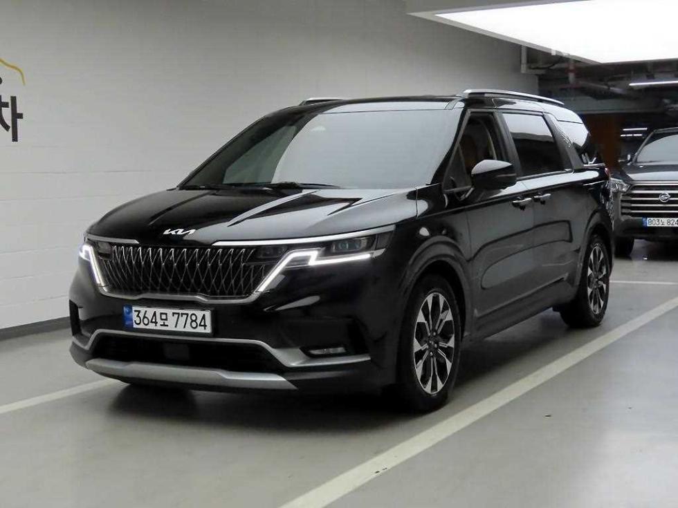 Kia Carnival PRESTIGE — фото 1