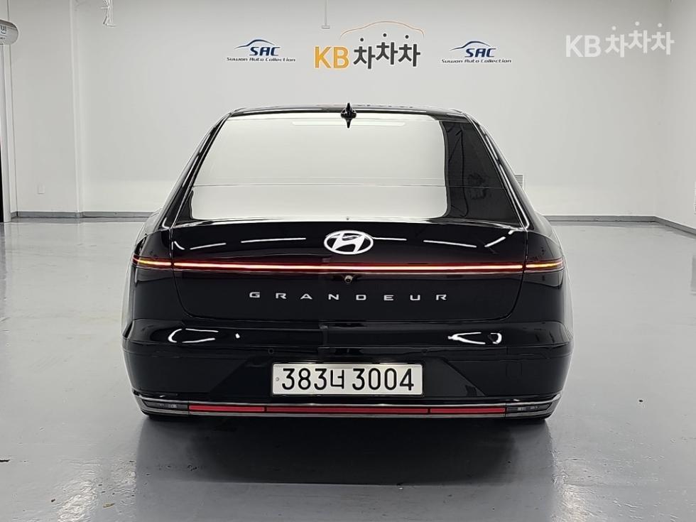 Hyundai Grandeur CALLIGRAPHY — фото 3