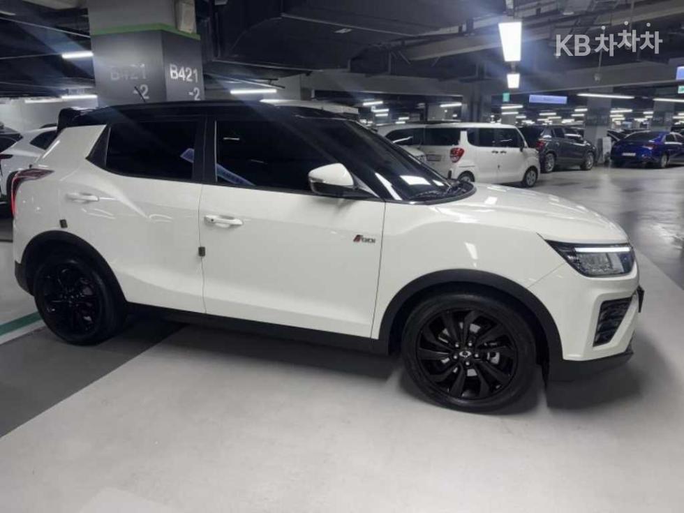 KG Mobility Tivoli BASE MODEL — фото 2