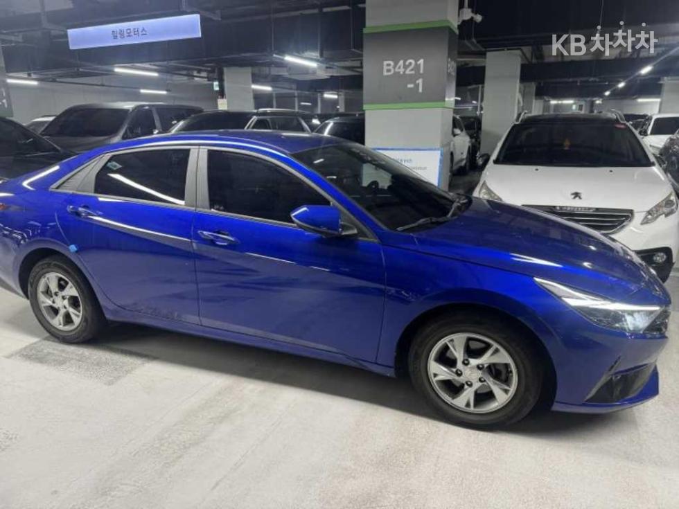 Hyundai Avante Smart — фото 2
