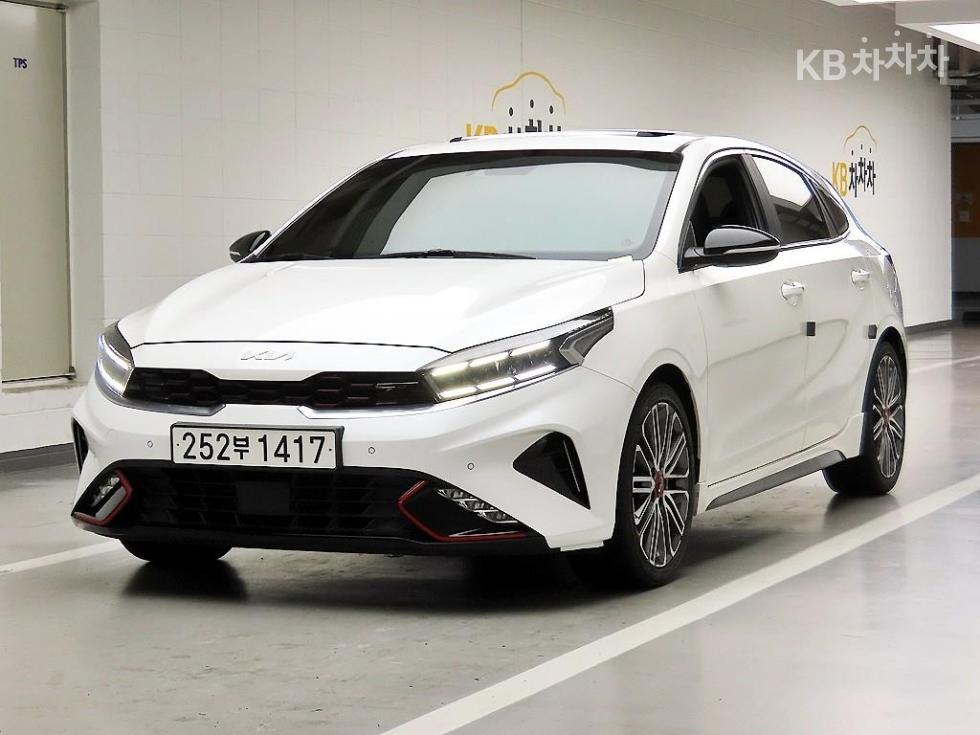 Kia K3 SIGNATURE — фото 2