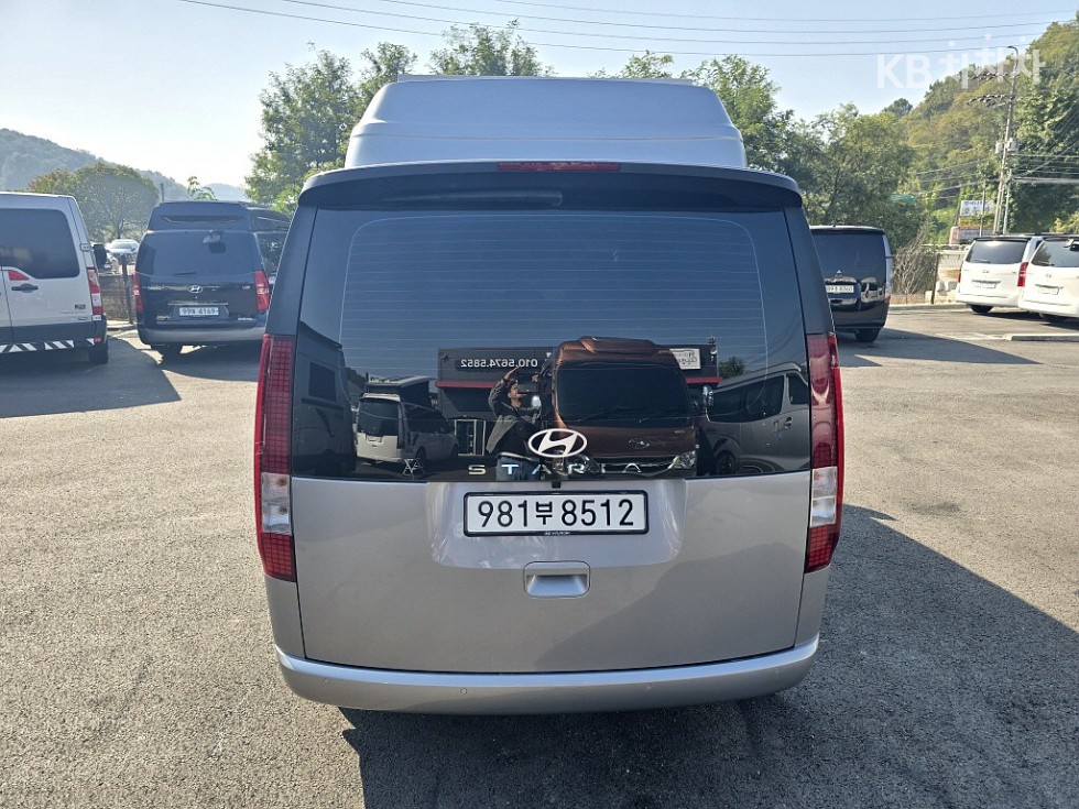 Hyundai Staria — фото 4