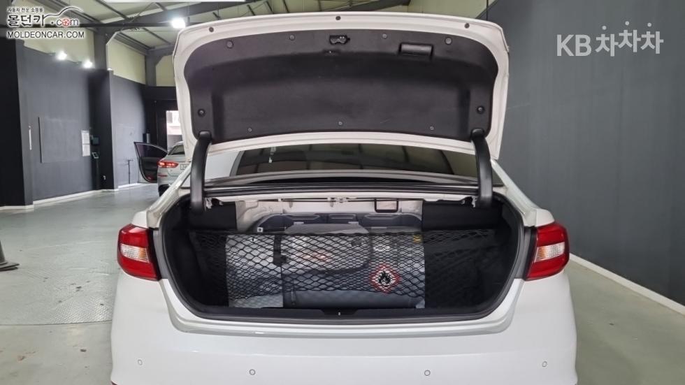 Hyundai Sonata — miniaturë 18