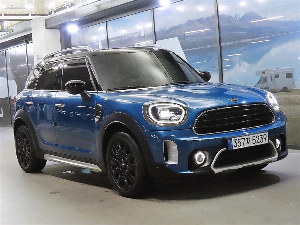 Mini Countryman BASE MODEL — фото 1
