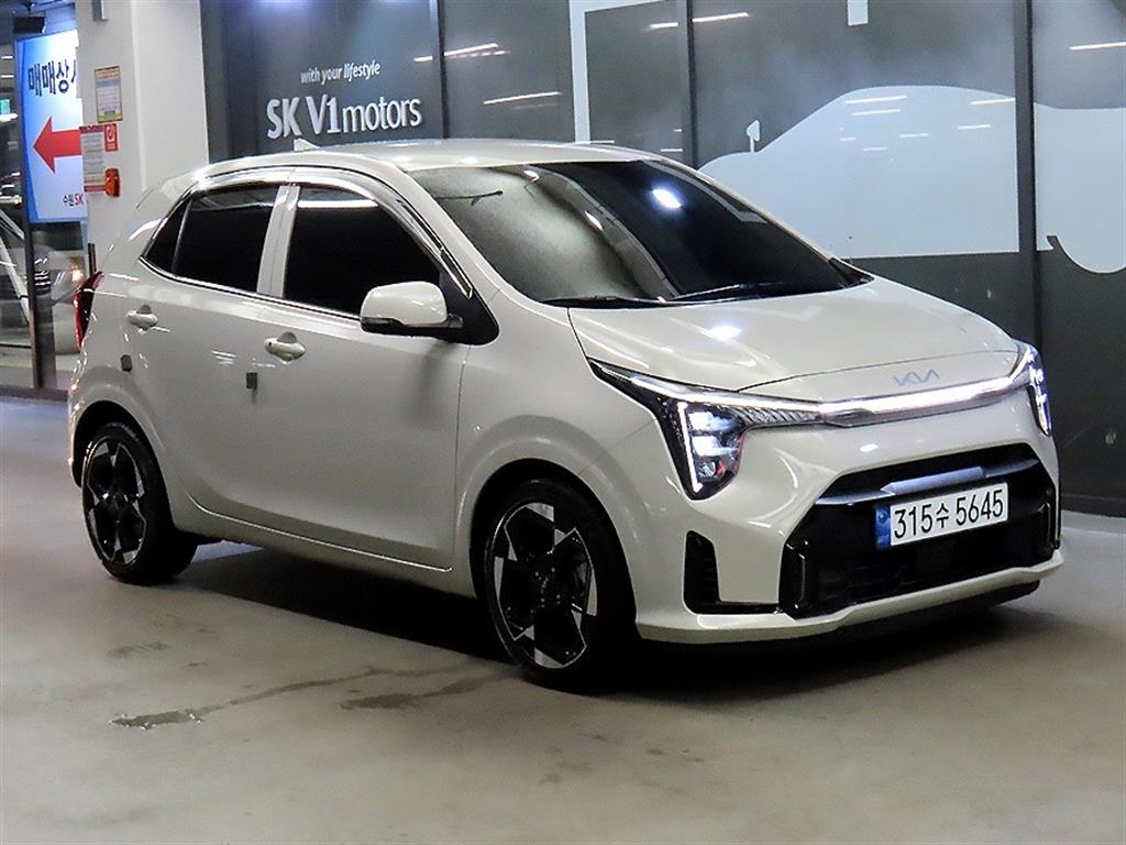 Kia SIGNATURE — фото 1