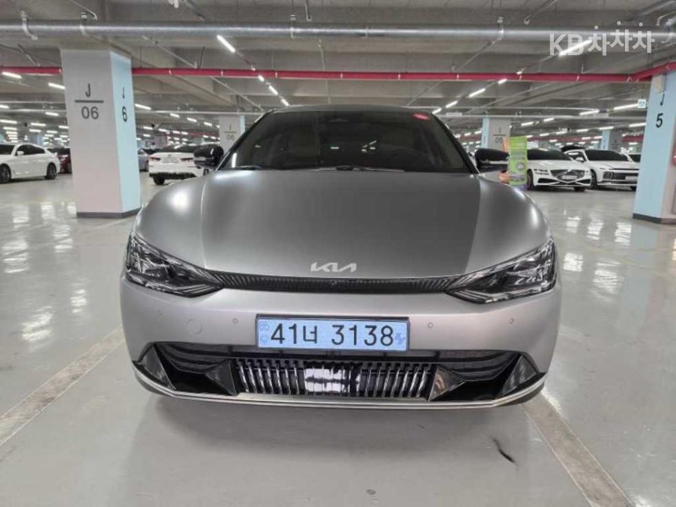 Kia EV6 — фото 2