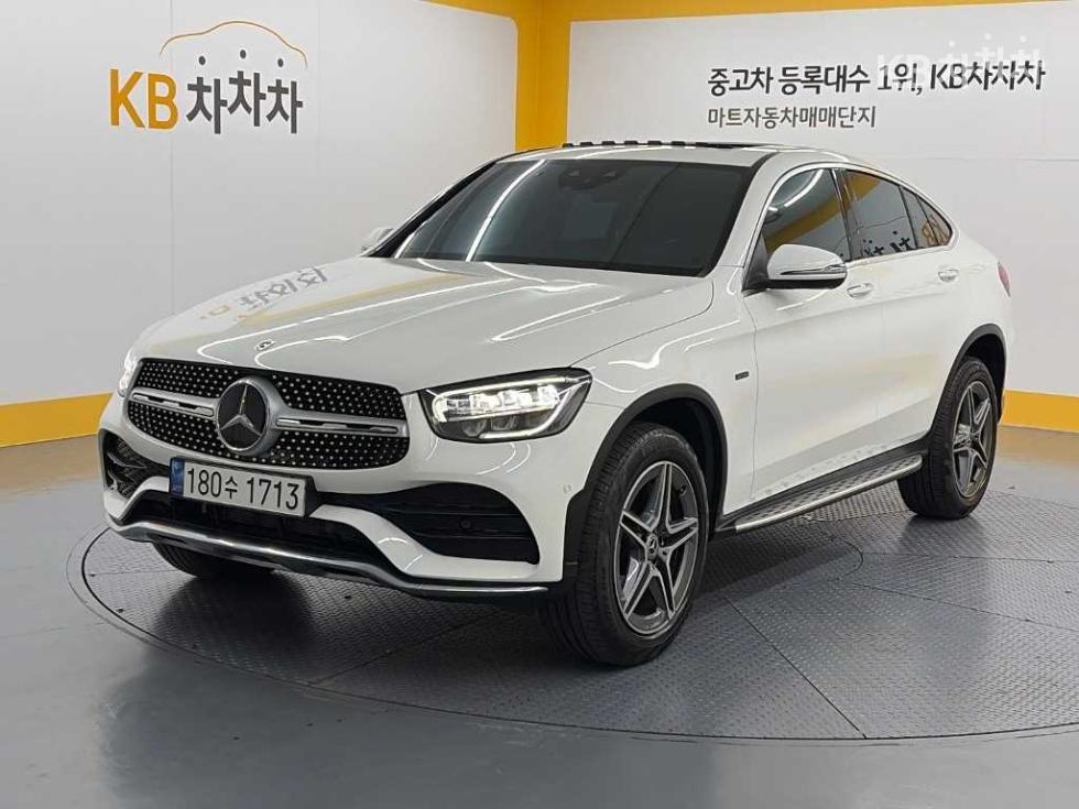 Mercedes-Benz GLC-Class BASE MODEL — фото 1