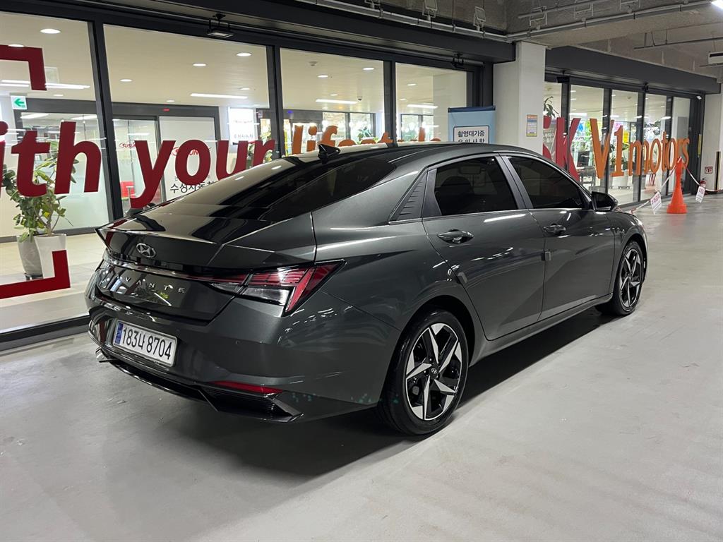 Hyundai Avante — фото 4
