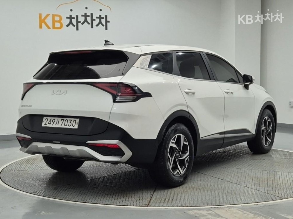 Kia Sportage TRENDY — фото 3