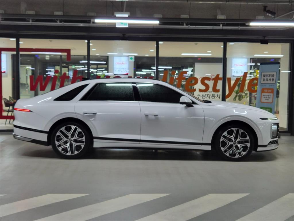 Hyundai Grandeur EXCLUSIVE — фото 3