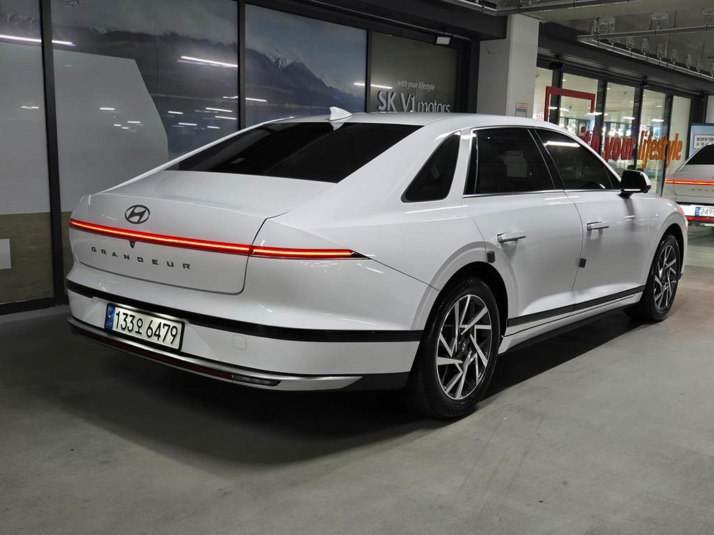 Hyundai Grandeur Premium — фото 4