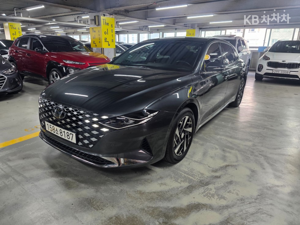 Hyundai Grandeur LE BLANC — фото 1