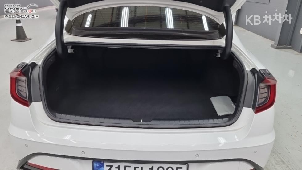 Hyundai Sonata — miniaturë 18