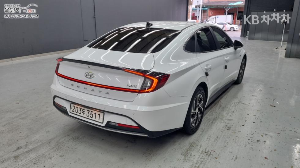 Hyundai Sonata Premium — фото 2