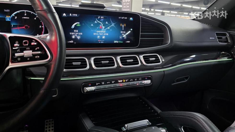 Mercedes-Benz GLE-Class — фото 4