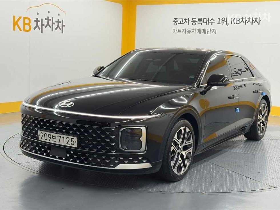 Hyundai Grandeur EXCLUSIVE — фото 1