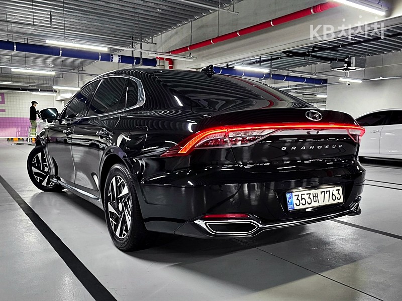 Hyundai Grandeur EXCLUSIVE — фото 3