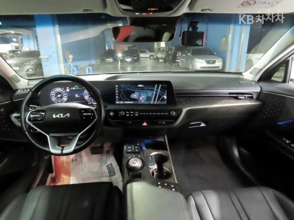 Kia K8 — miniaturë 5