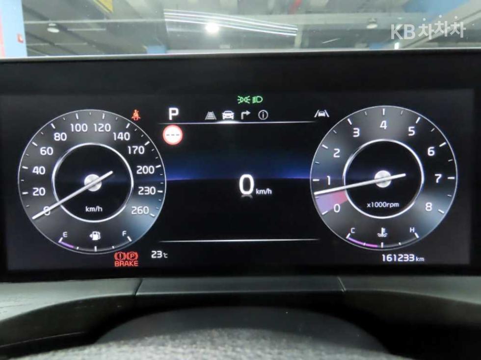 Kia K8 — miniaturë 8