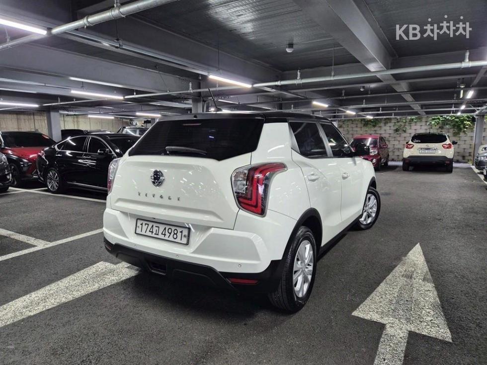 KG Mobility Tivoli BASE MODEL — фото 4