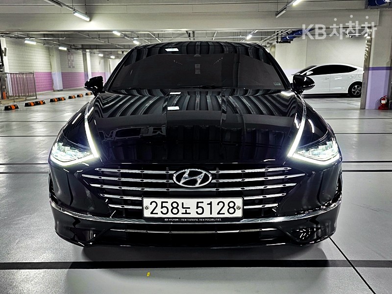 Hyundai Sonata Premium Family — фото 2