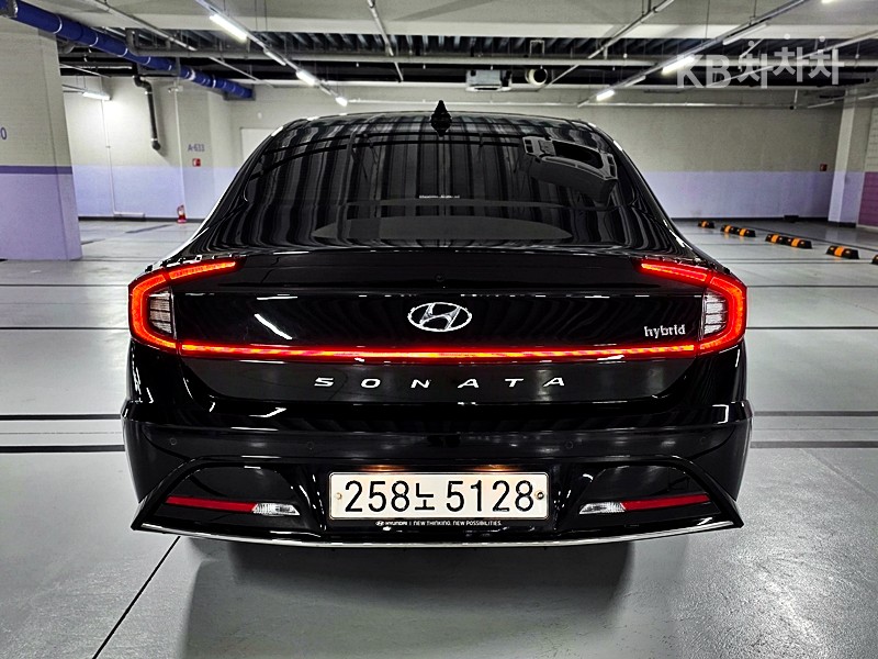 Hyundai Sonata Premium Family — фото 4