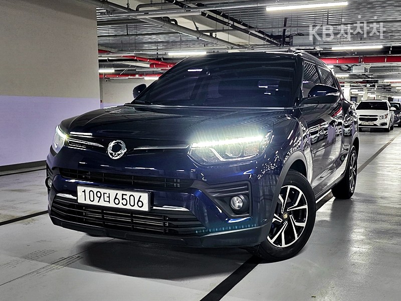 KG Mobility Tivoli BASE MODEL — фото 1