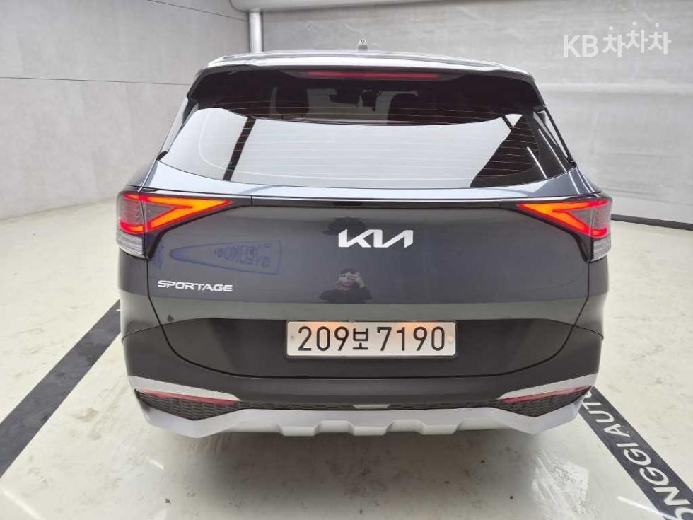 Kia Sportage TRENDY — фото 3