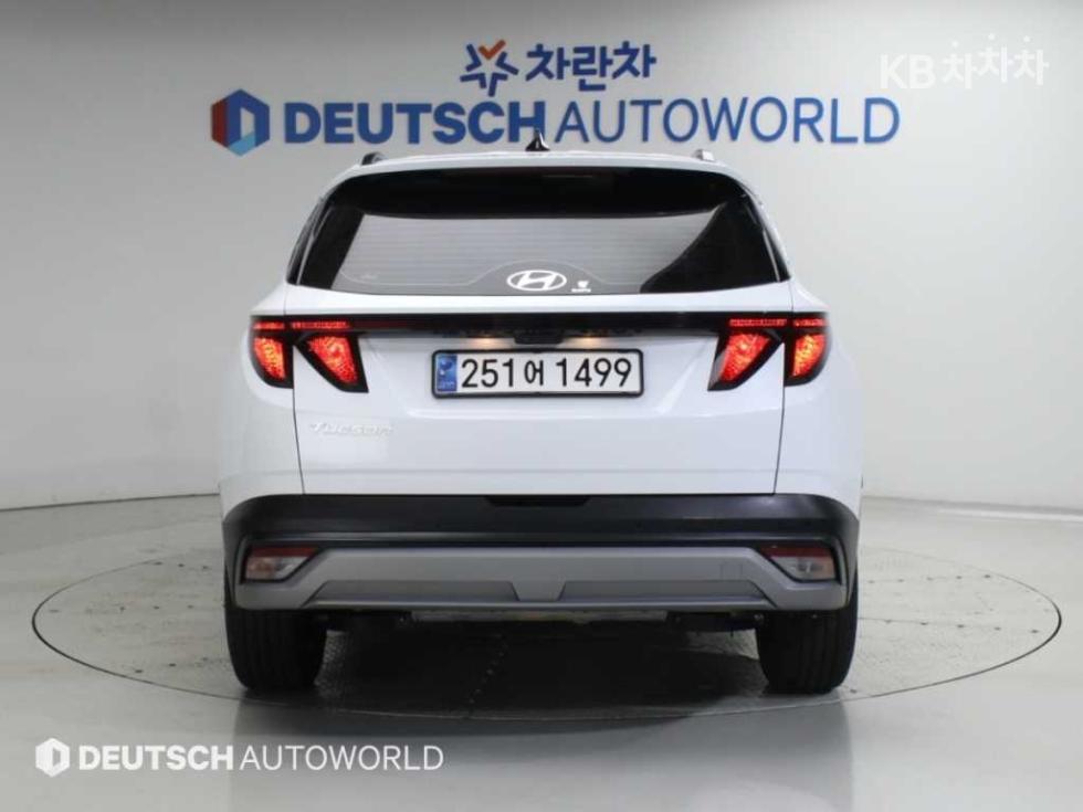 Hyundai Premium — фото 4