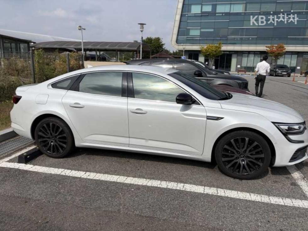 Renault Korea SM6 Inspire — фото 3