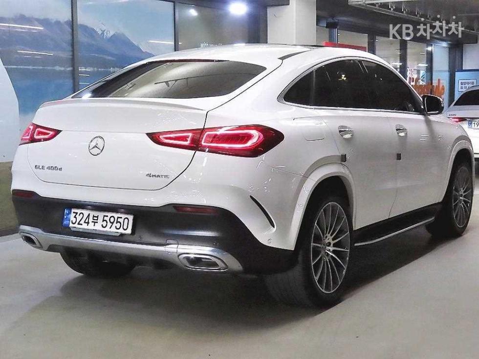 Mercedes-Benz GLE-Class — фото 4