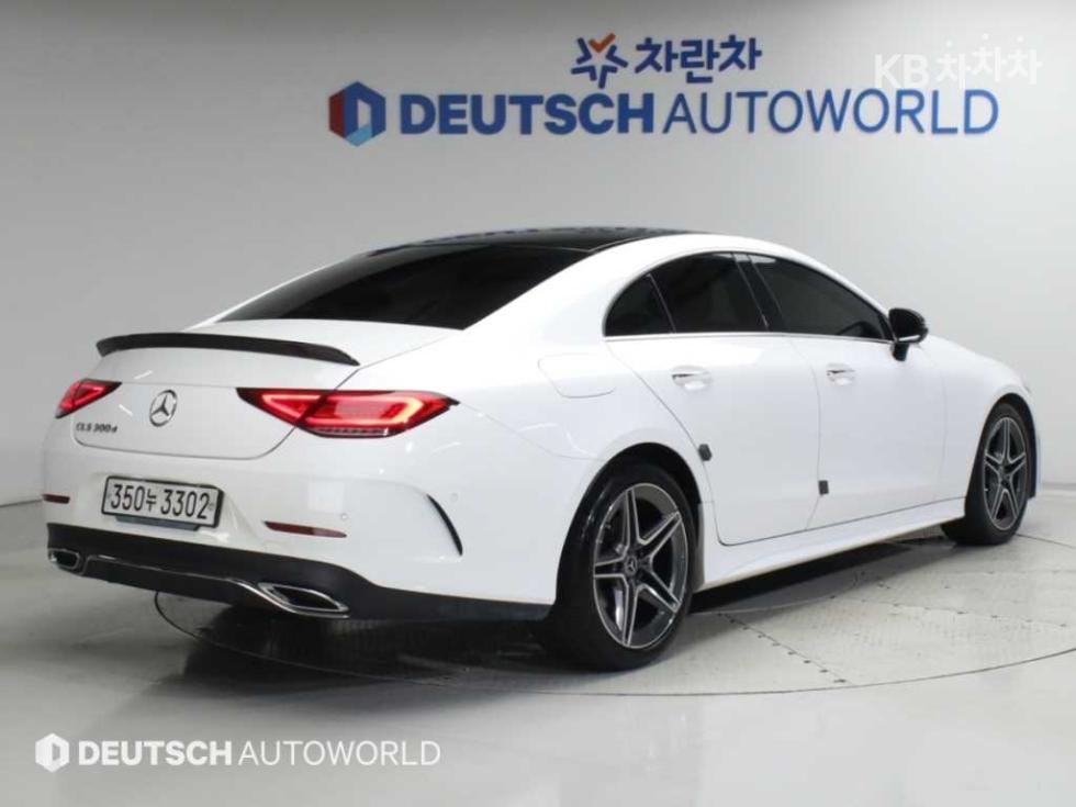 Mercedes-Benz CLS-Class AMG Line — фото 2